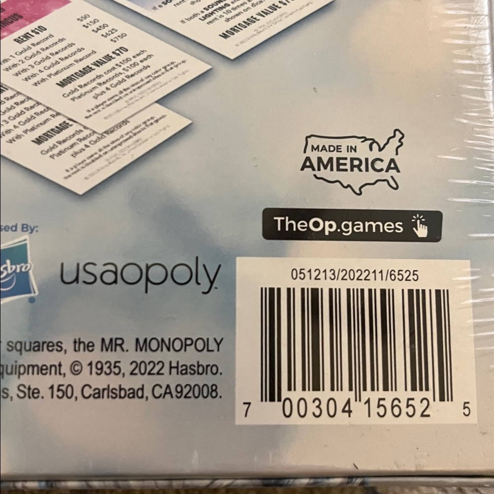 Britney Spears Monopoly Board Game New In Box 
Sealed - Picture 8 of 8